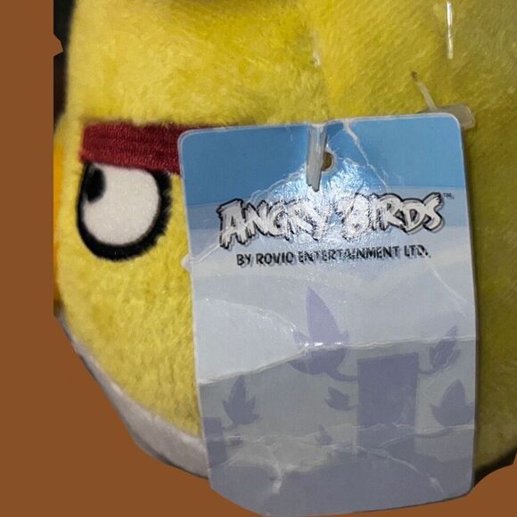 NWT Arizona Diamondbacks Yellow Angry Birds Plush with Baseball Glove - Picture 2 of 3